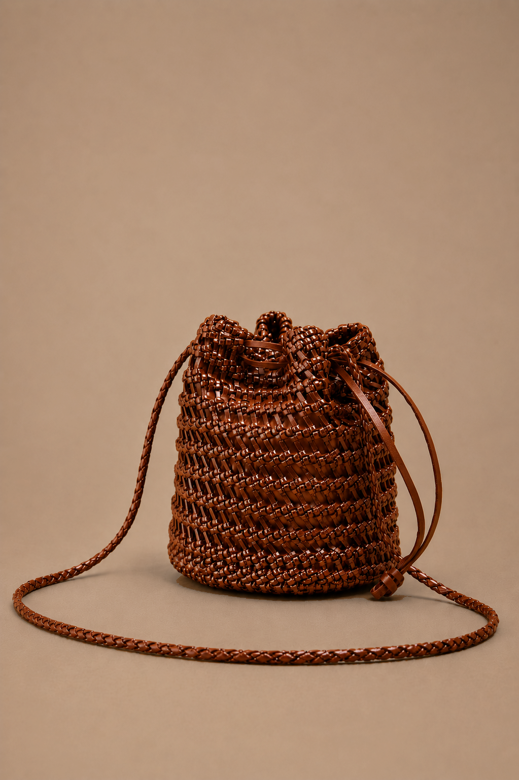 Leather Nest Bucket - Cognyac