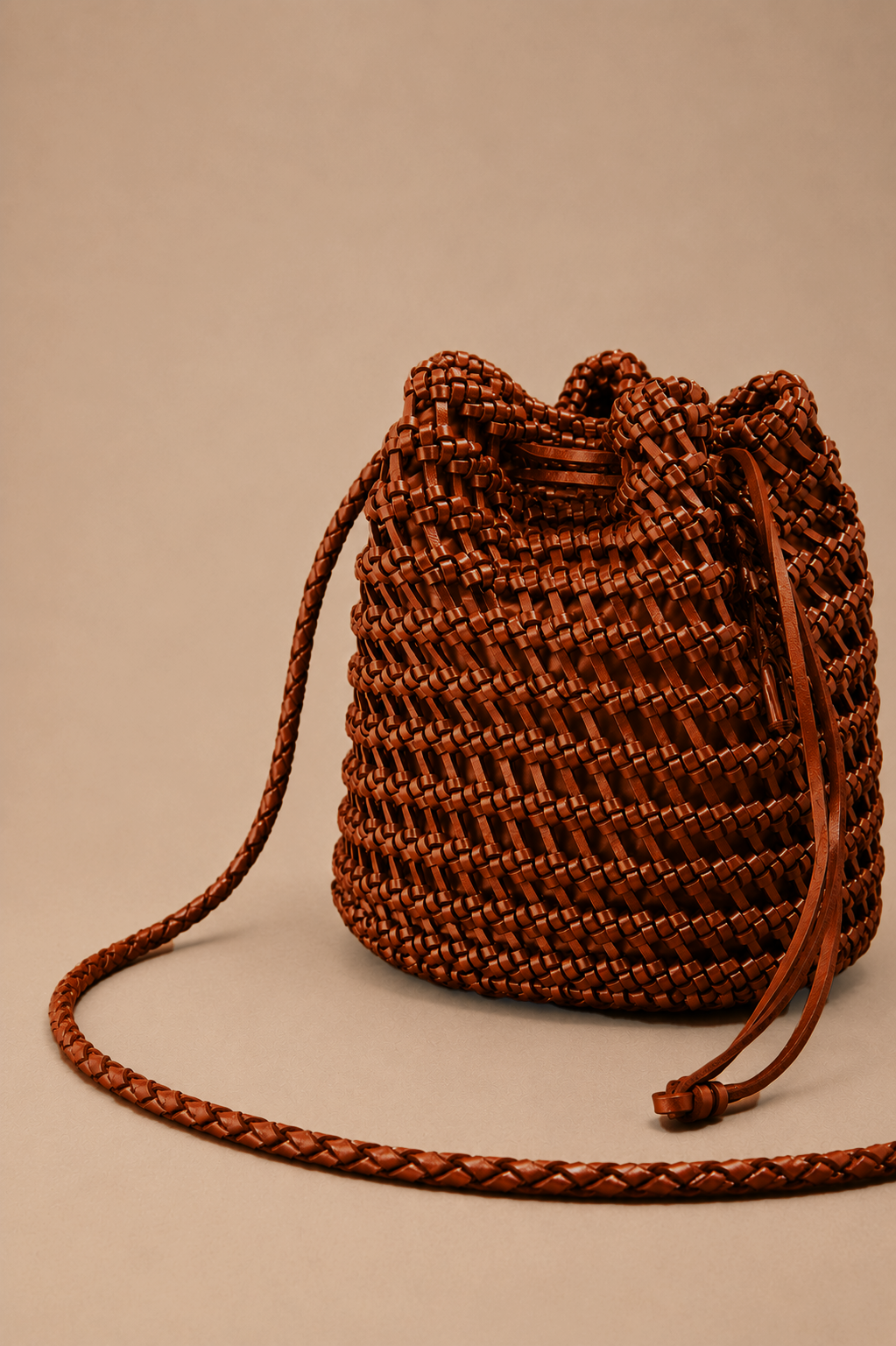 Leather Nest Bucket - Cognyac